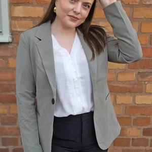 Sakura Kavaj – Vetvier